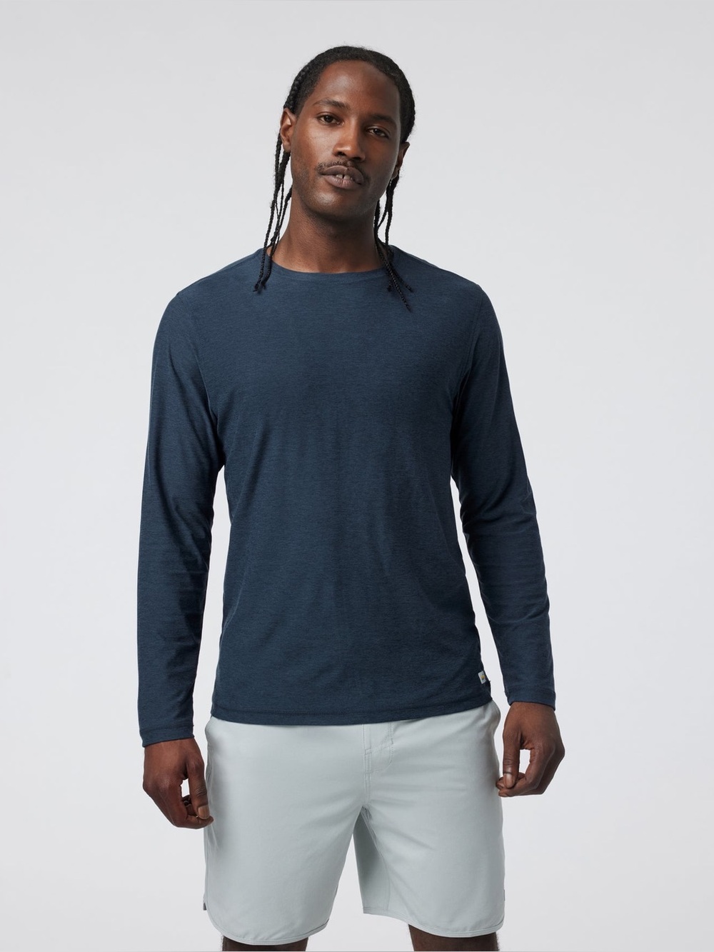 Vuori Long Sleeve Strato Tech Tee Navy GUC Size L/XL